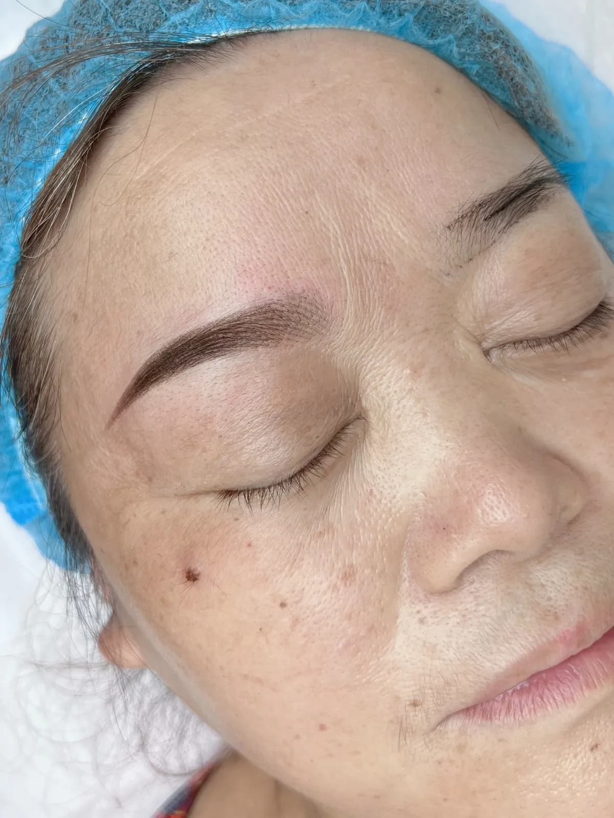 Permanent Makeup brows for mature skin