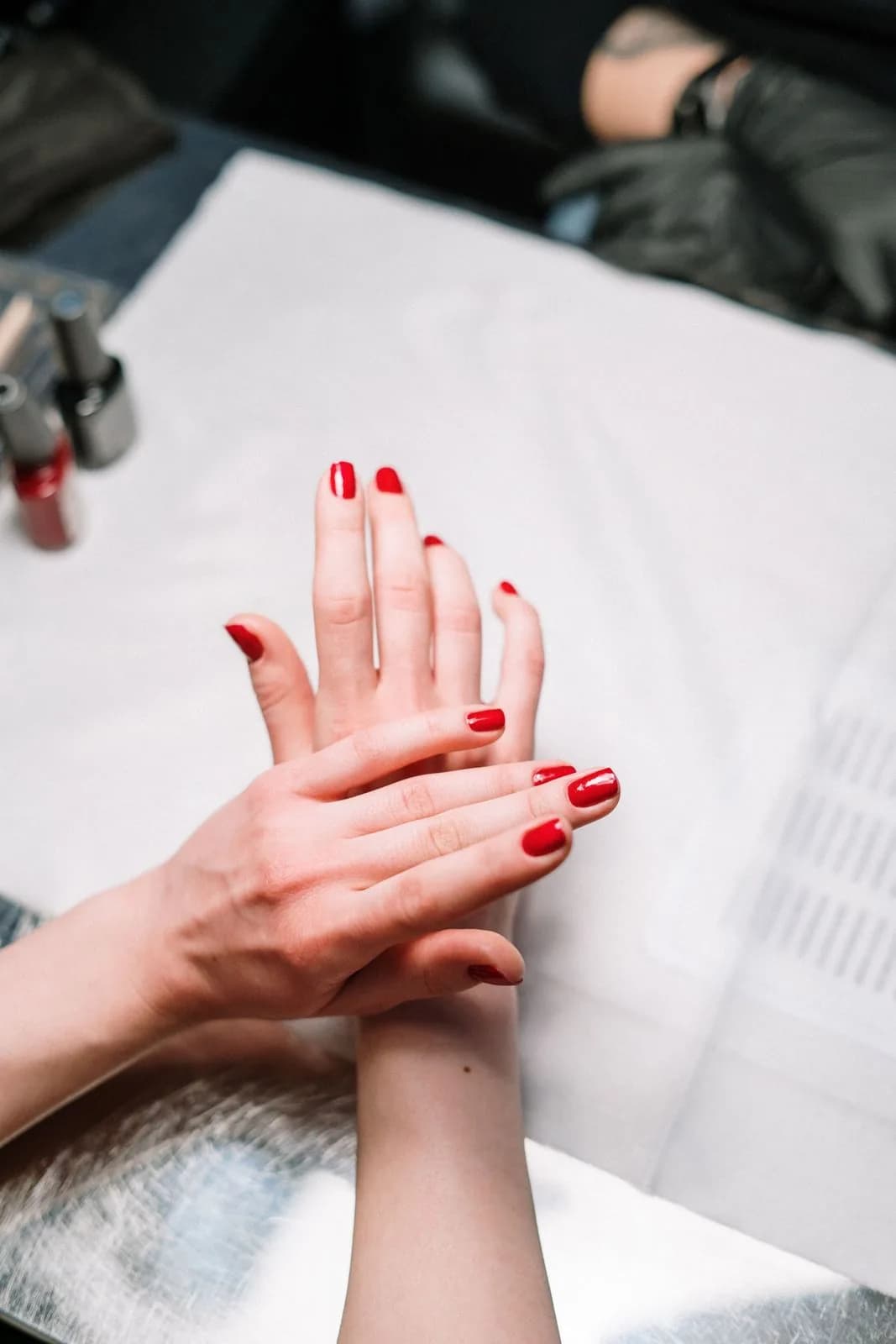Professional Nail Training at Lina Liu Academy